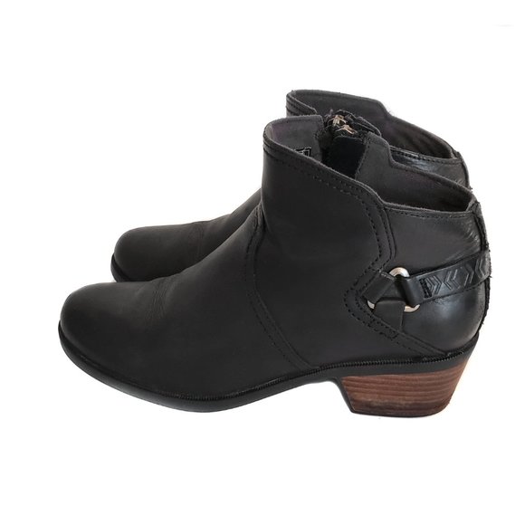 Teva Foxy Western Bootie - Picture 2 of 11